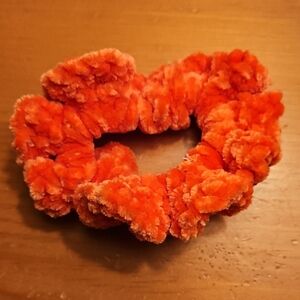 🌟3/$12🌟Handcrafted Plush Coral Hair Scrunchie